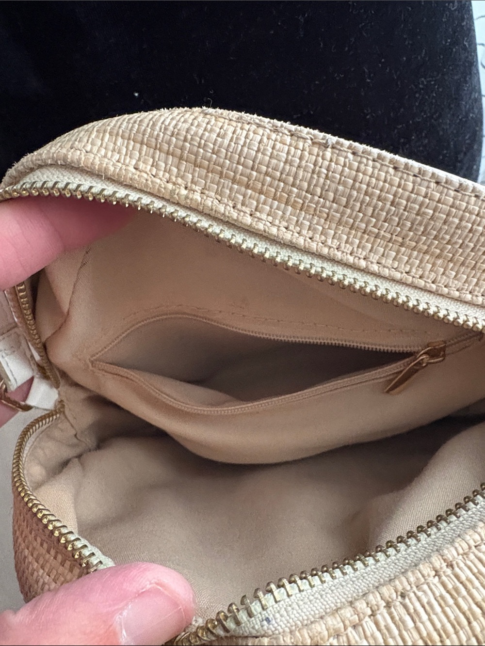 Round Woven Crossbody Bag in Cream and Tan - Picture 3 of 9